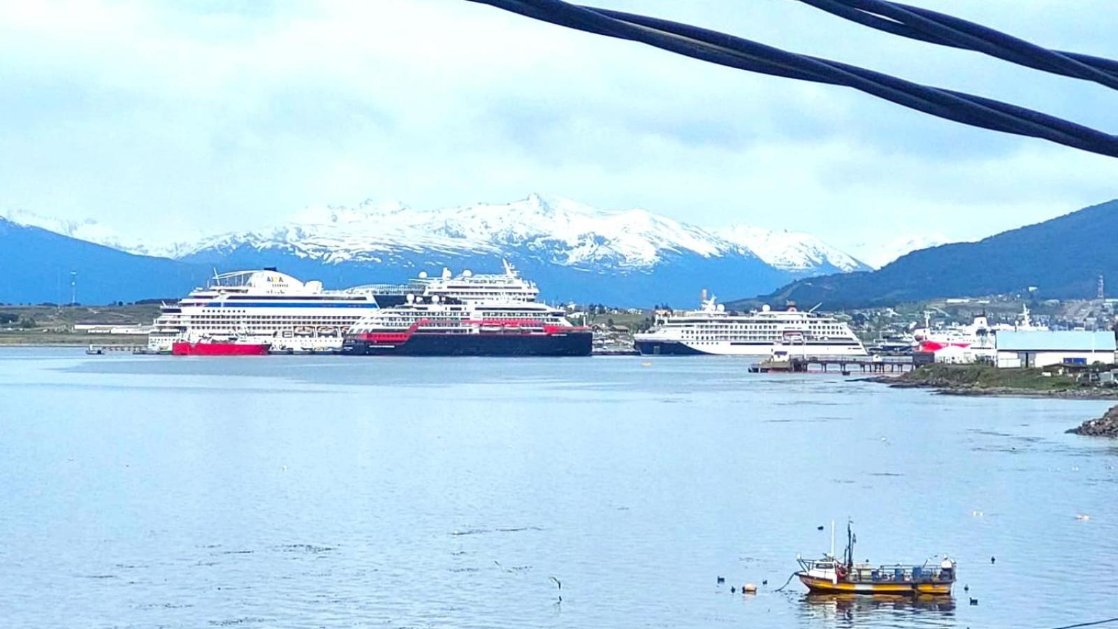 Balcones Del Beagle Apart Ushuaia Exterior foto
